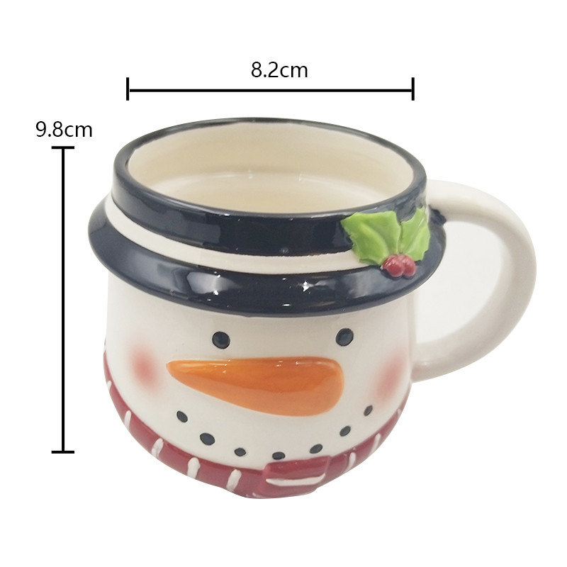 Keramische Weihnachtsbecher mit glänzender Oberfläche