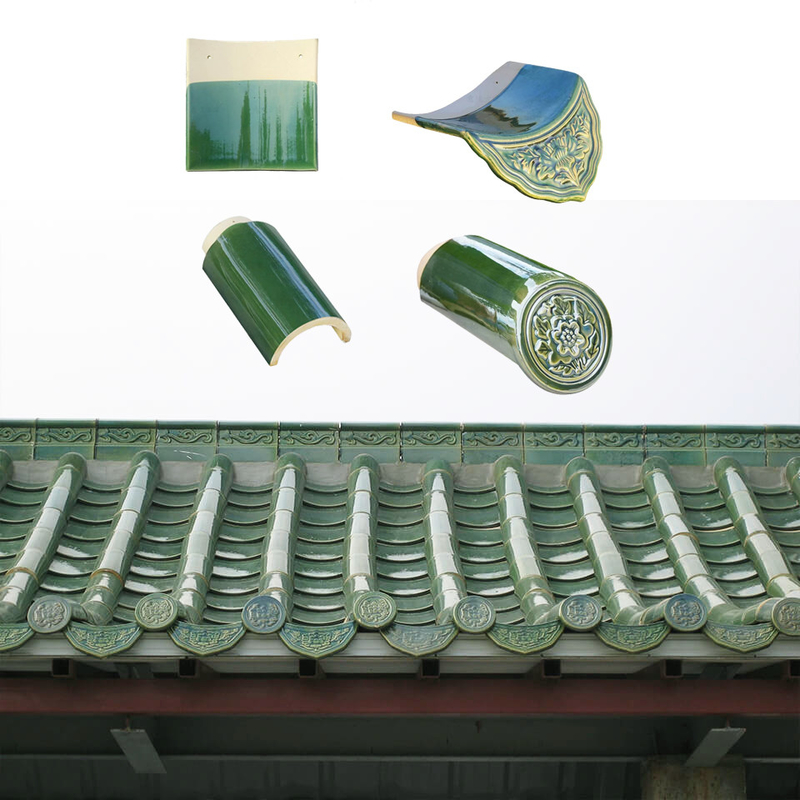 Glasfliesen für die traditionelle Grünfarbe des Daches in einem chinesischen Tempel auf den Philippinen