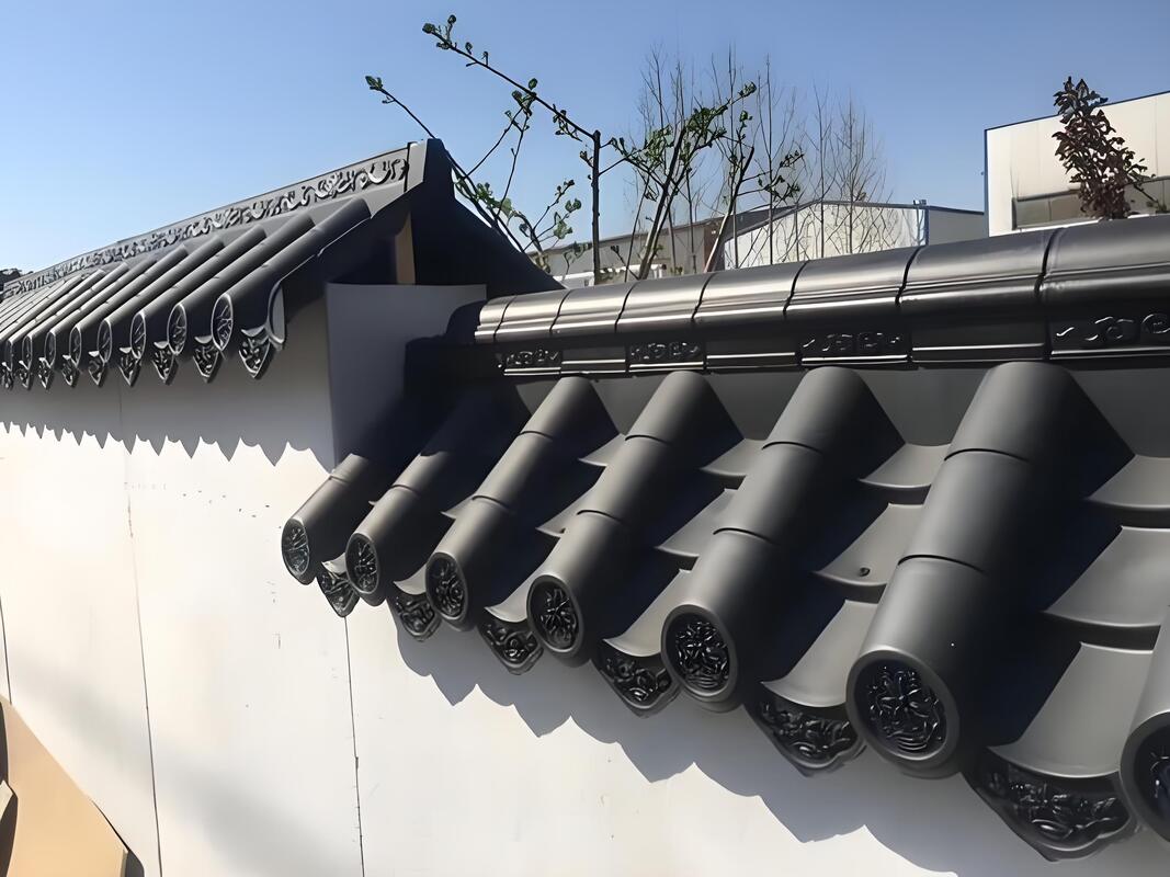 China PP Prefab Dachschindeln Einfache Installation Hauswand Wasserdichtes Material Künstliche Kunststoff-Dachziegel